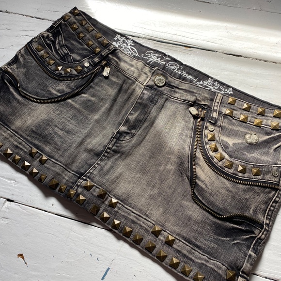 SOLD - Picture 2 of 10